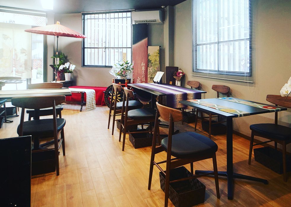店内2
